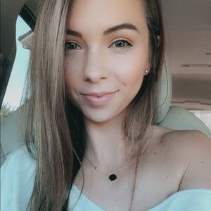 Meet your Posher, Bobbie